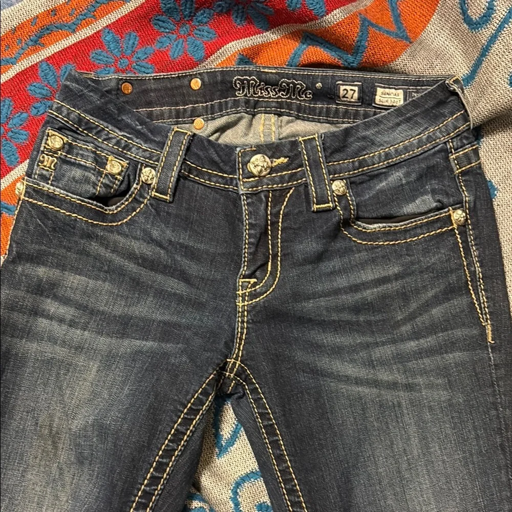 Miss Me Boot Cut Jeans in Blue and Gold with Fleur-de-Lis Embroidery - Picture 3 of 9